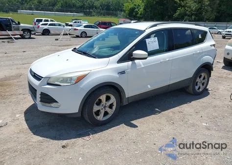 2014 Ford Escape Se z USA, uszkodzony, nr VIN 1FMCU0G97EUD92041